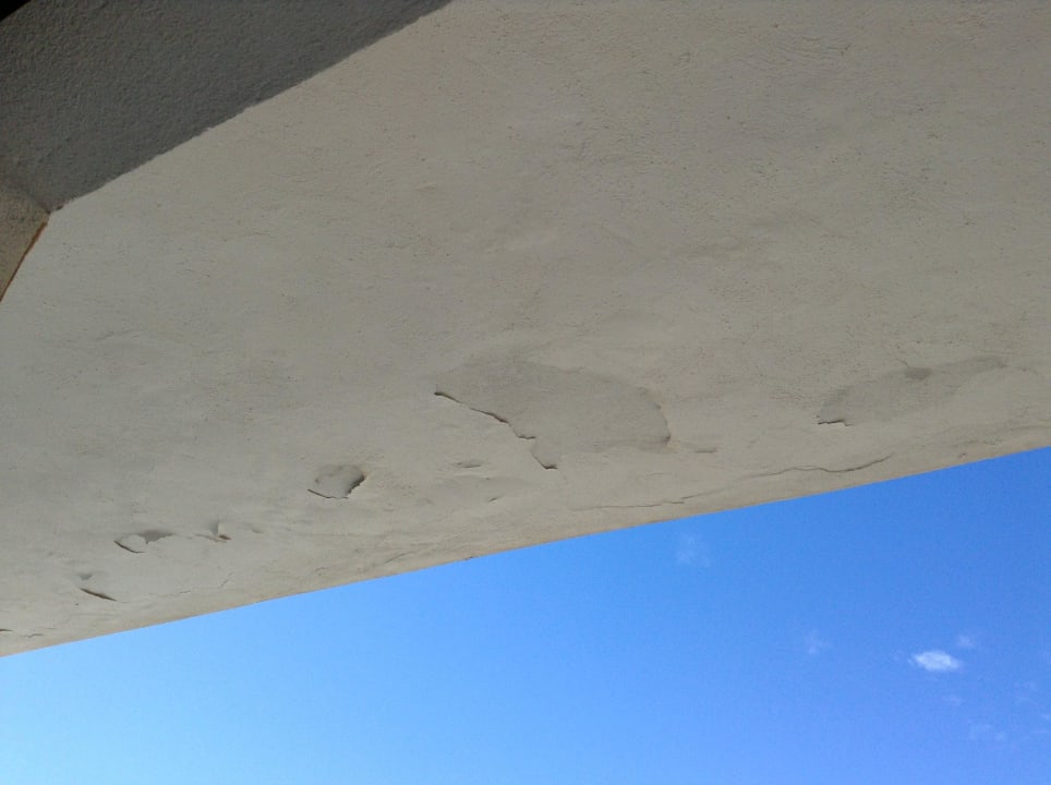 Ja die Decke von dem Suite Balkon Hotel Playa Golf