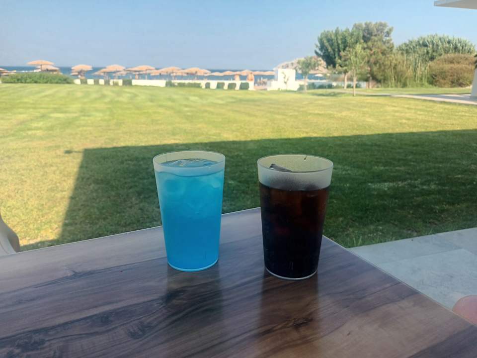 Pool Myrina Beach Hotel