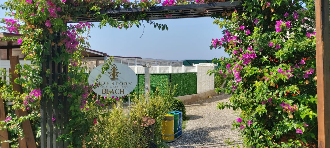 Gartenanlage Side Story Resort & Spa