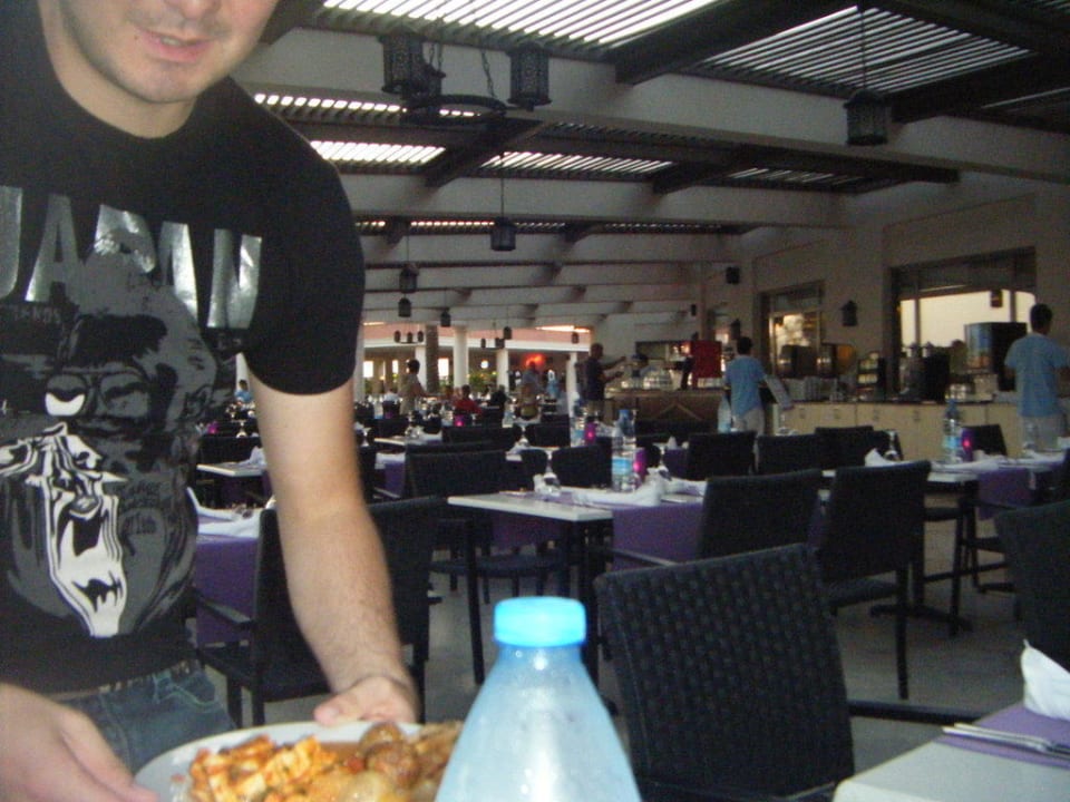 Essen TUI BLUE Palm Garden