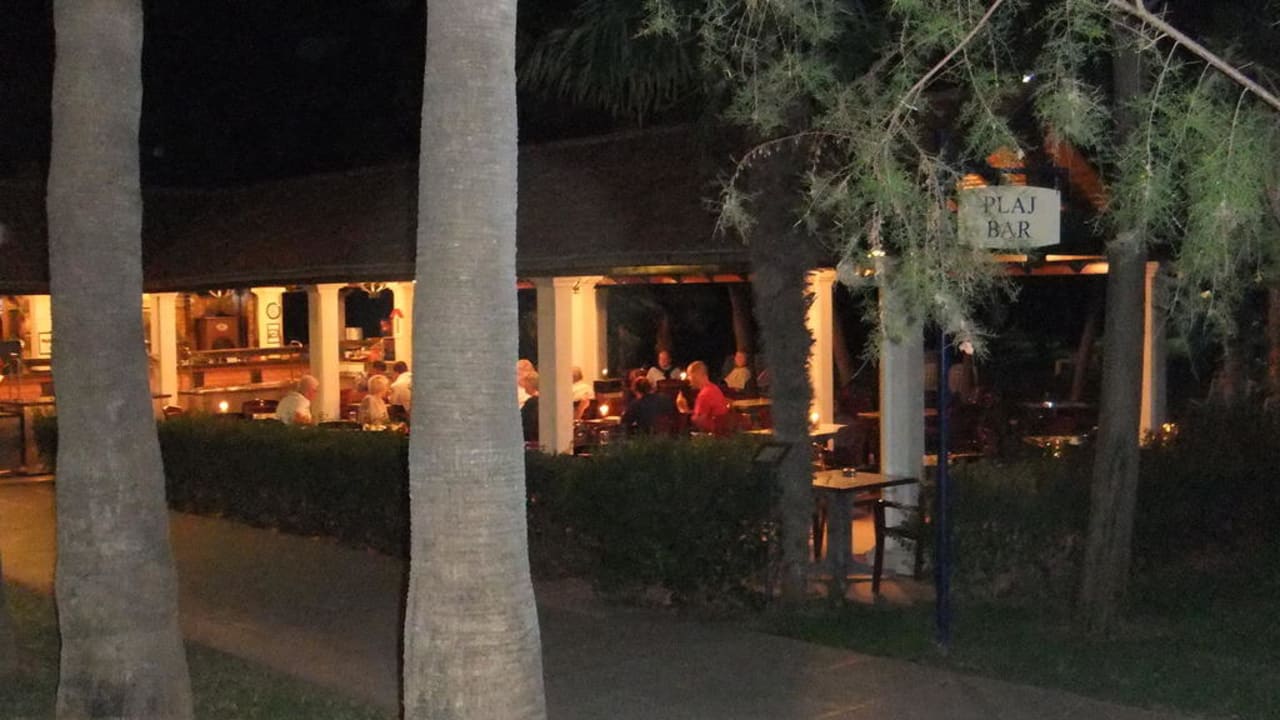 Plaj Bar am Abend Labranda Alantur Resort