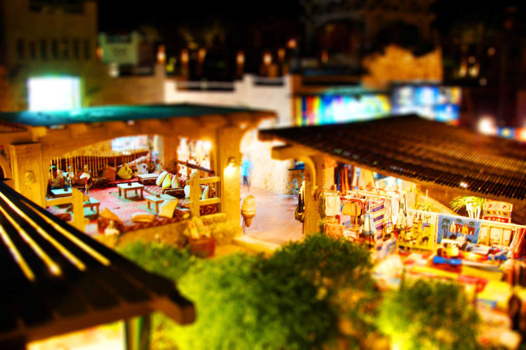 Shisha Bar und Einkaufsmöglichkeiten Charmillion Sea Life Resort