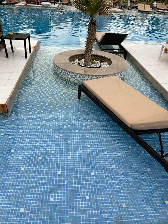 Pool Hotel JAZ Tour Khalef