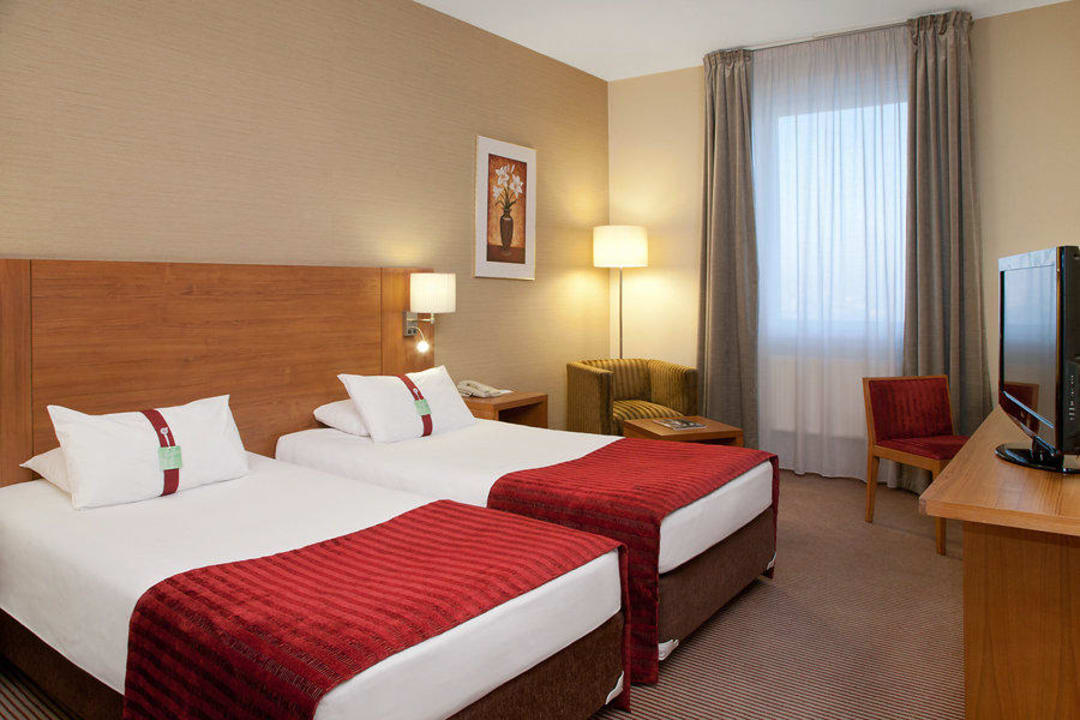 Standard Room with Two Beds Hotel Holiday Inn Suschevsky