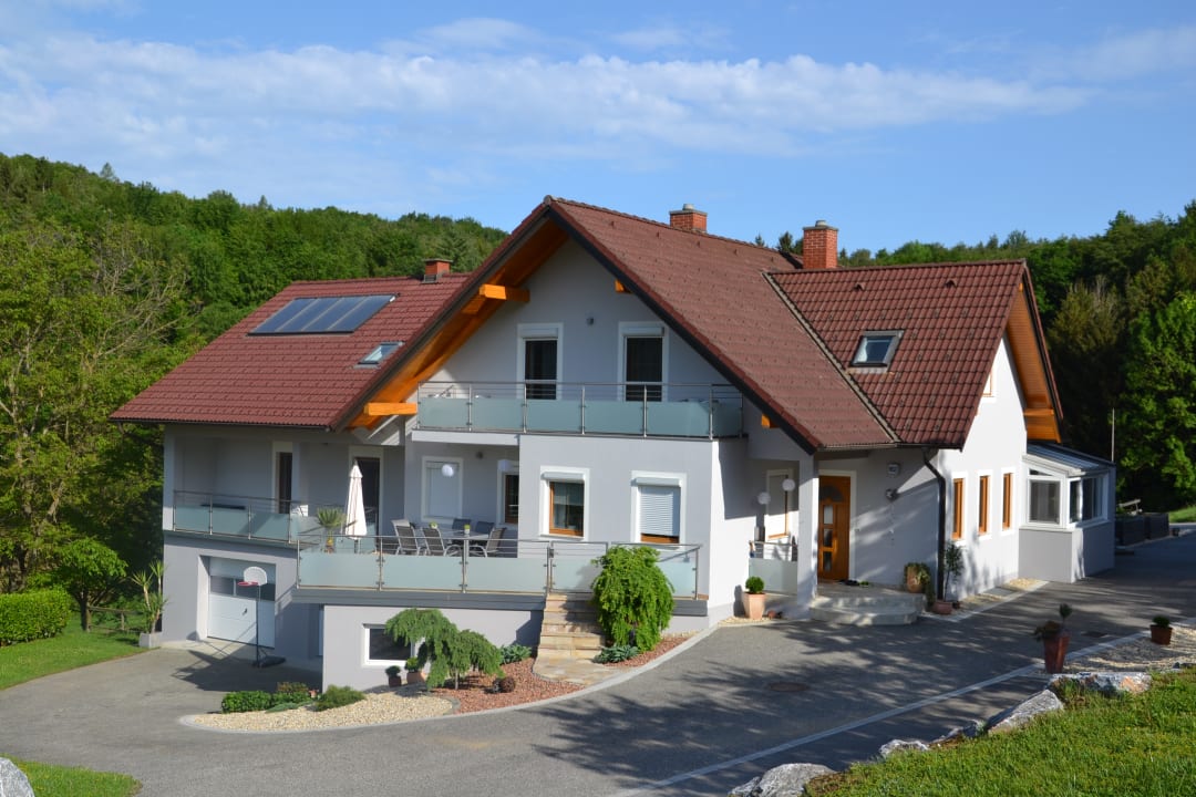 Außenansicht Gästehaus Waldblick