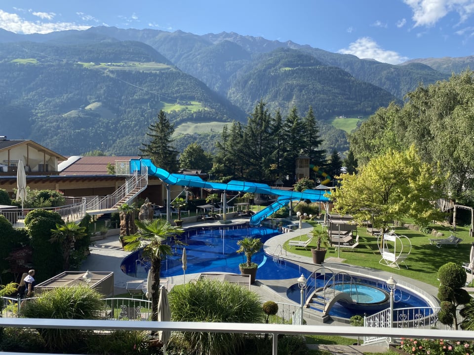 Pool TYROL family retreat