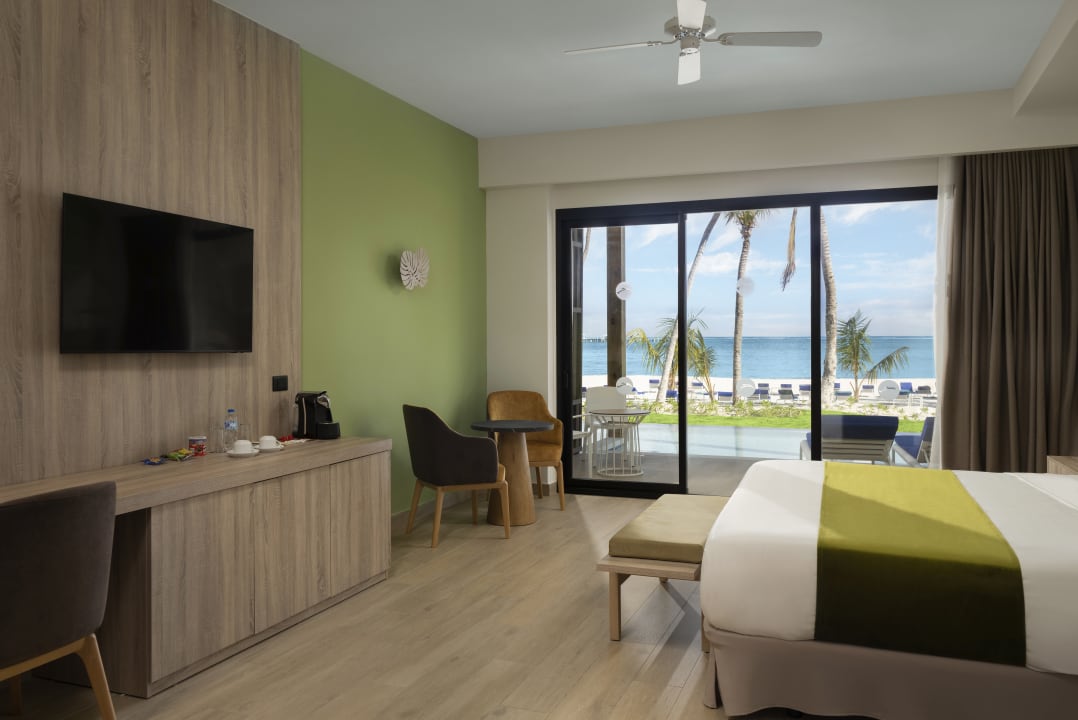 Zimmer Serenade All Suites - Adults Only Resort