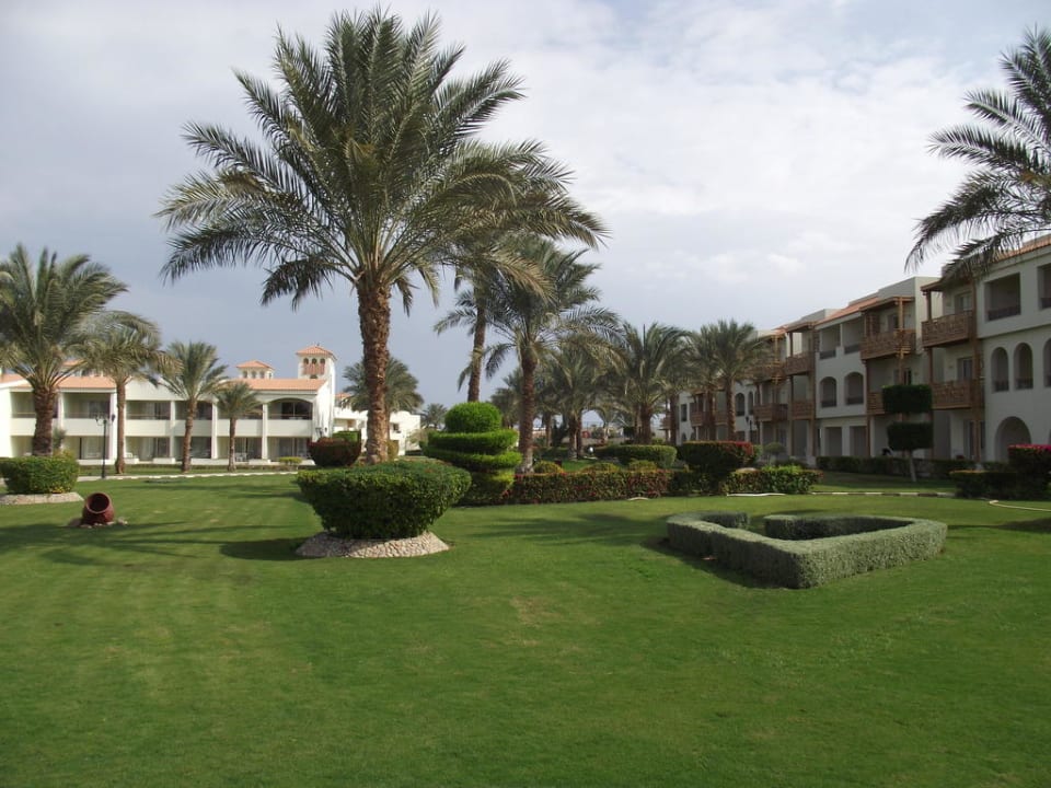 Gartenanlage Pickalbatros Dana Beach Resort - Hurghada