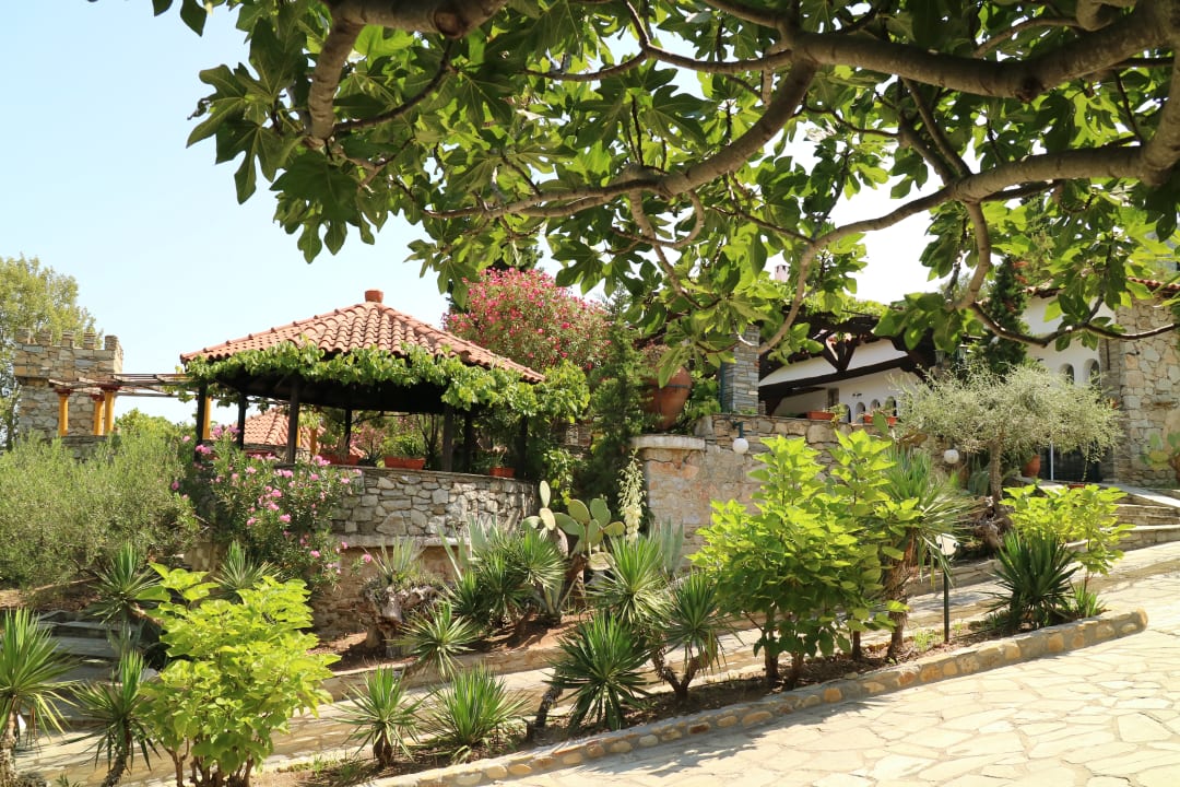 Außenansicht Hotel Geranion Village