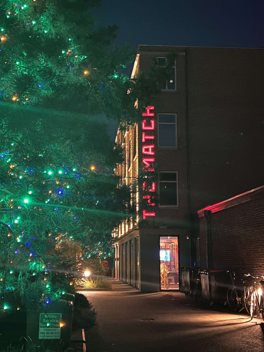 Außenansicht Hotel the Match