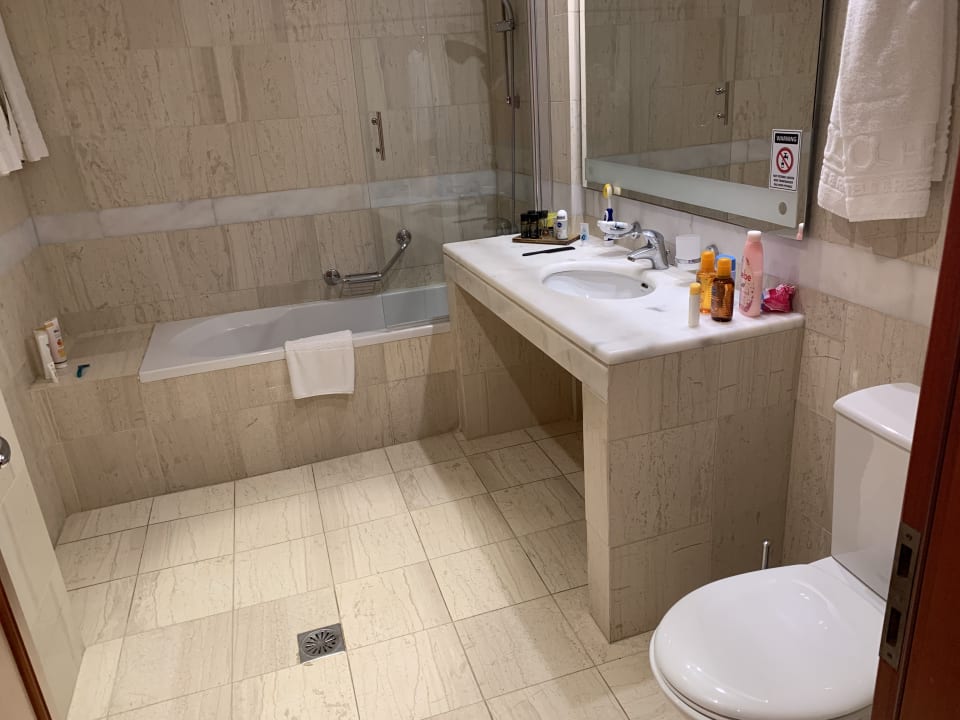 Zimmer Hotel Serita Beach