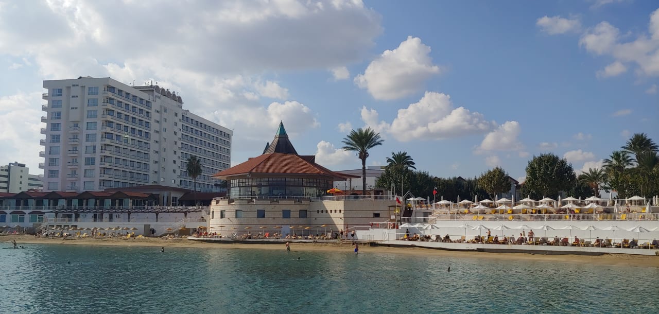 Außenansicht Salamis Bay Conti Resort Hotel & Casino