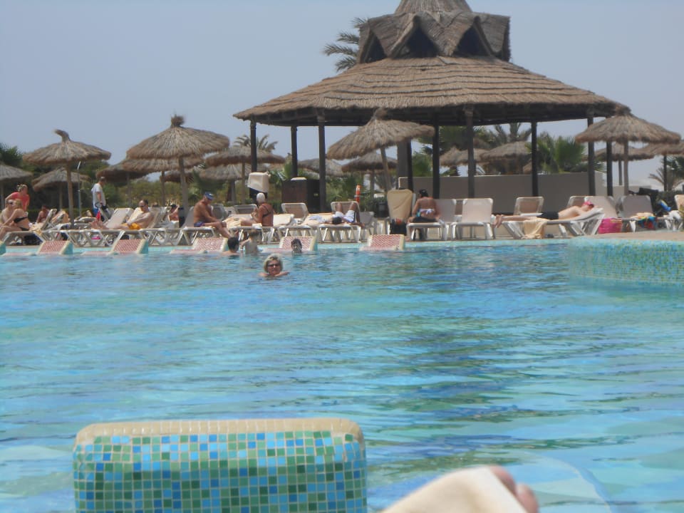 Piscine Hotel Riu Karamboa