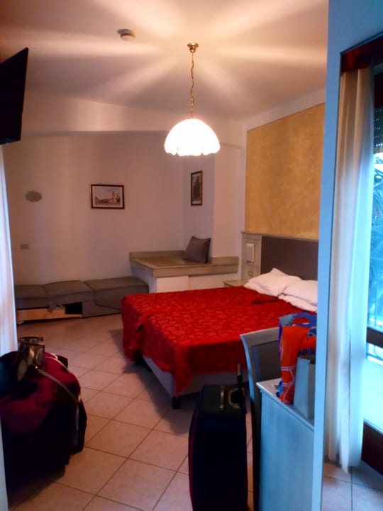 Zimmer Hotel Garda Bellevue