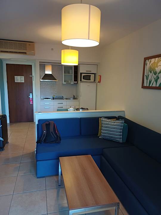 Zimmer Barut B Suites