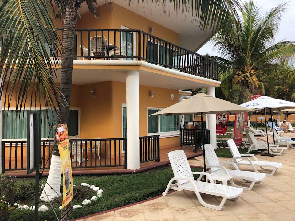 Gartenanlage Hotel Cayman Suites
