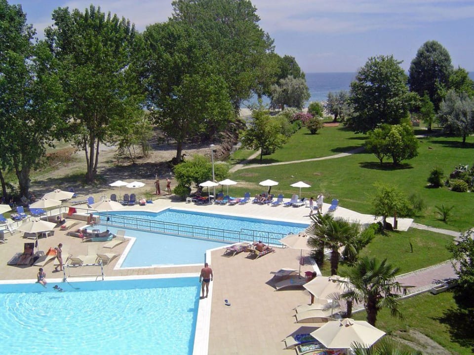 Poolanlage Olympian Bay Grand Resort