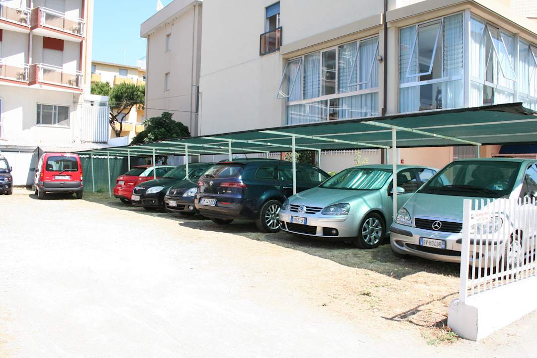 Hotel Delfino Riccione Vacanze Holiday Urlaub Hotel Delfino