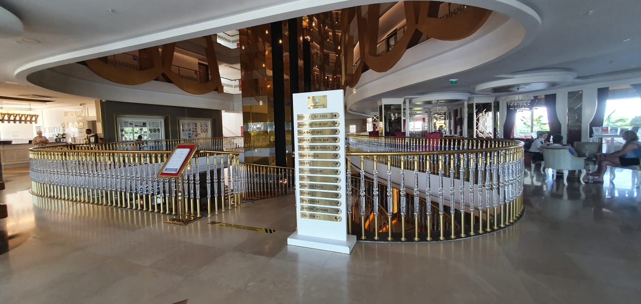 Lobby Dream World Aqua Hotel