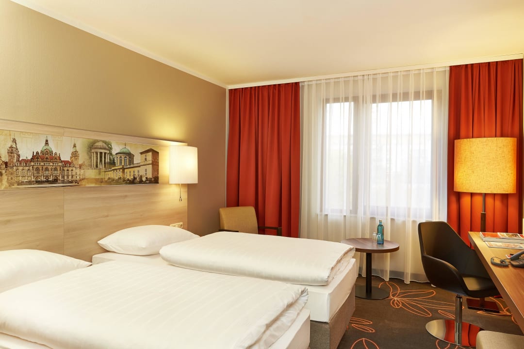 Zimmer H+ Hotel Hannover