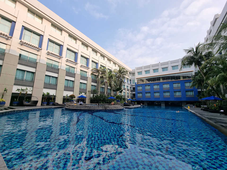 Pool Novotel Jakarta Mangga Dua Square