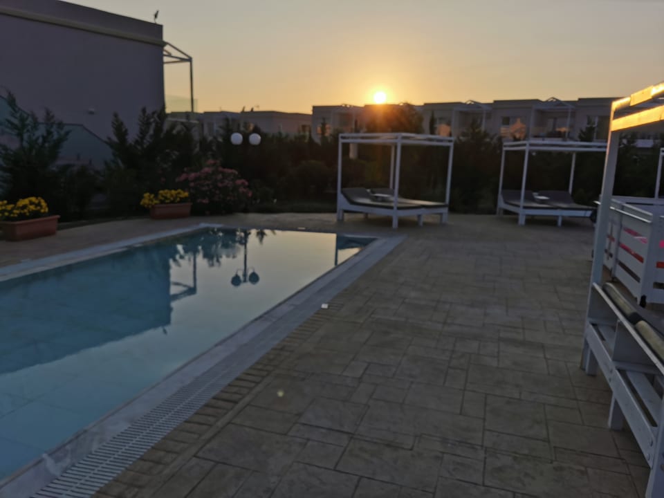 Pool Sandy Villas Resort