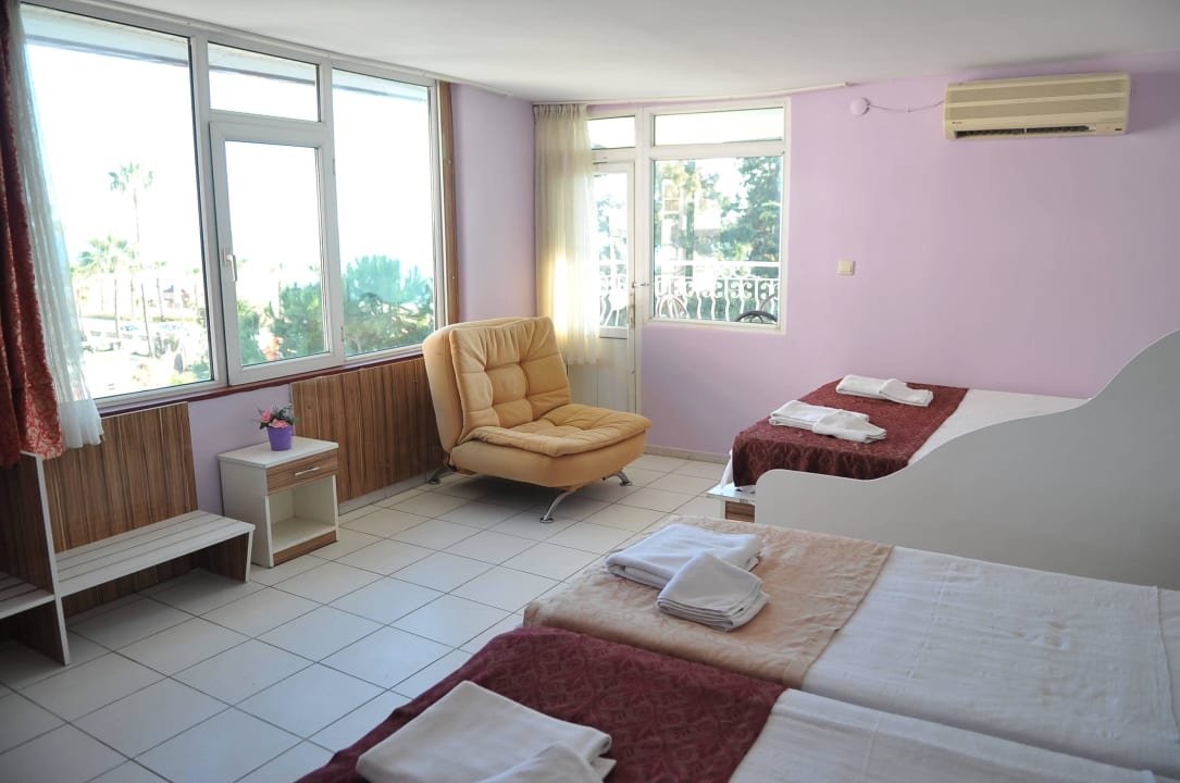 Familienzimmer Resitalya Hotel