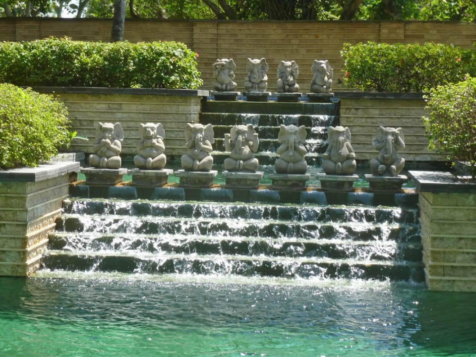 Balinese Pool Grand Hyatt Bali