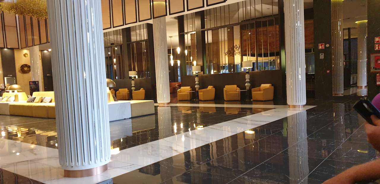 Lobby Hotel Riu Palace Oasis