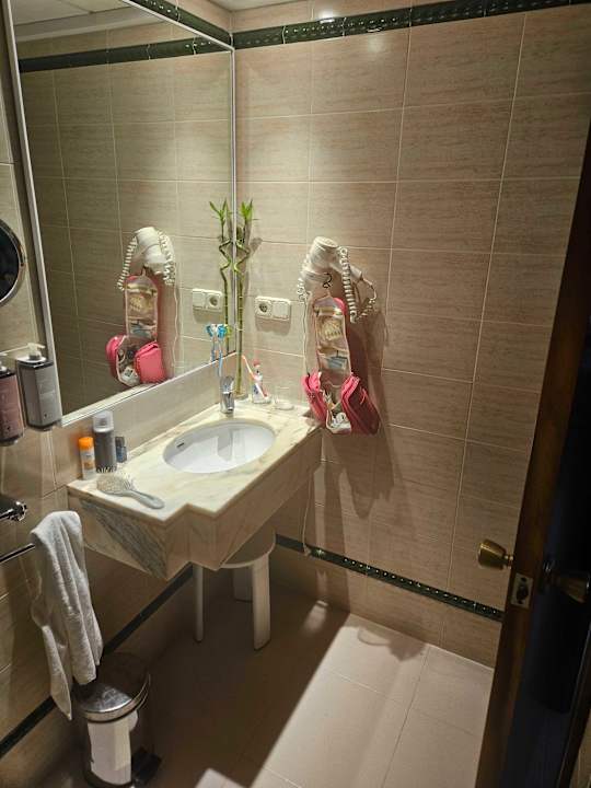 Zimmer Hipotels Mercedes