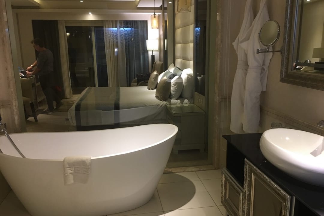 Zimmer Kaisol Romance Resort