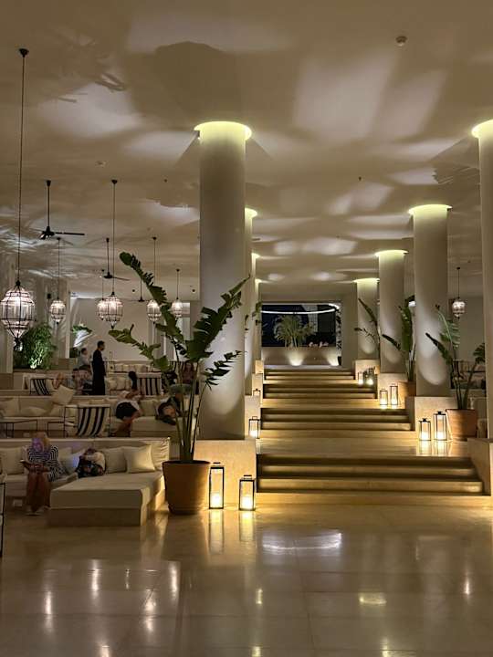 Lobby Serry Beach Resort