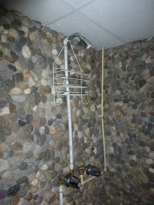 Badezimmer mit Dusche                              Albergue Ecológico El Porvenir