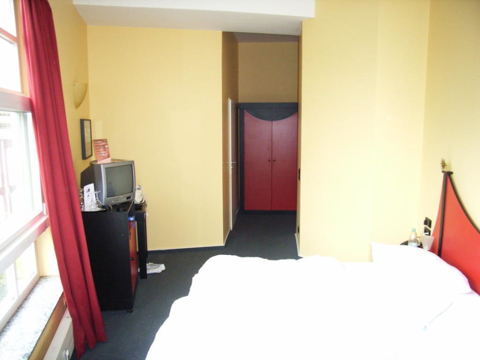 Doppelzimmer mit Blick zur Ruhr Hotel am Ruhrufer Business & Golf