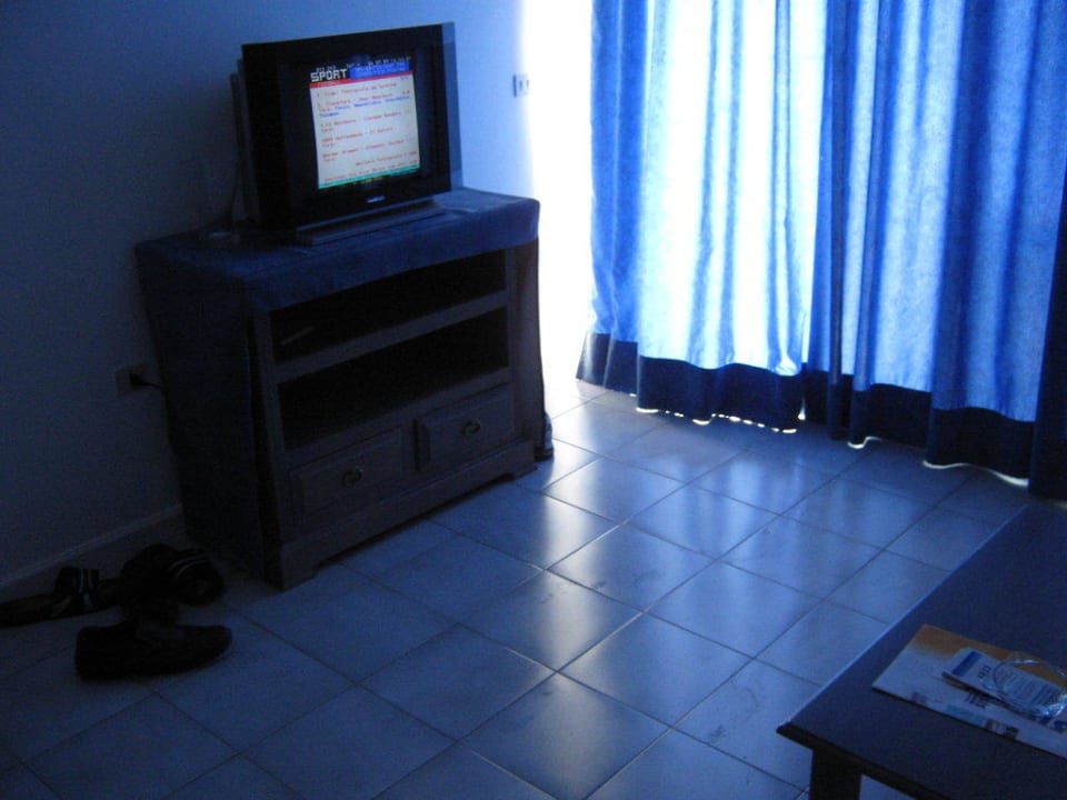 Der Fernseher Apartamentos LIVVO Oasis