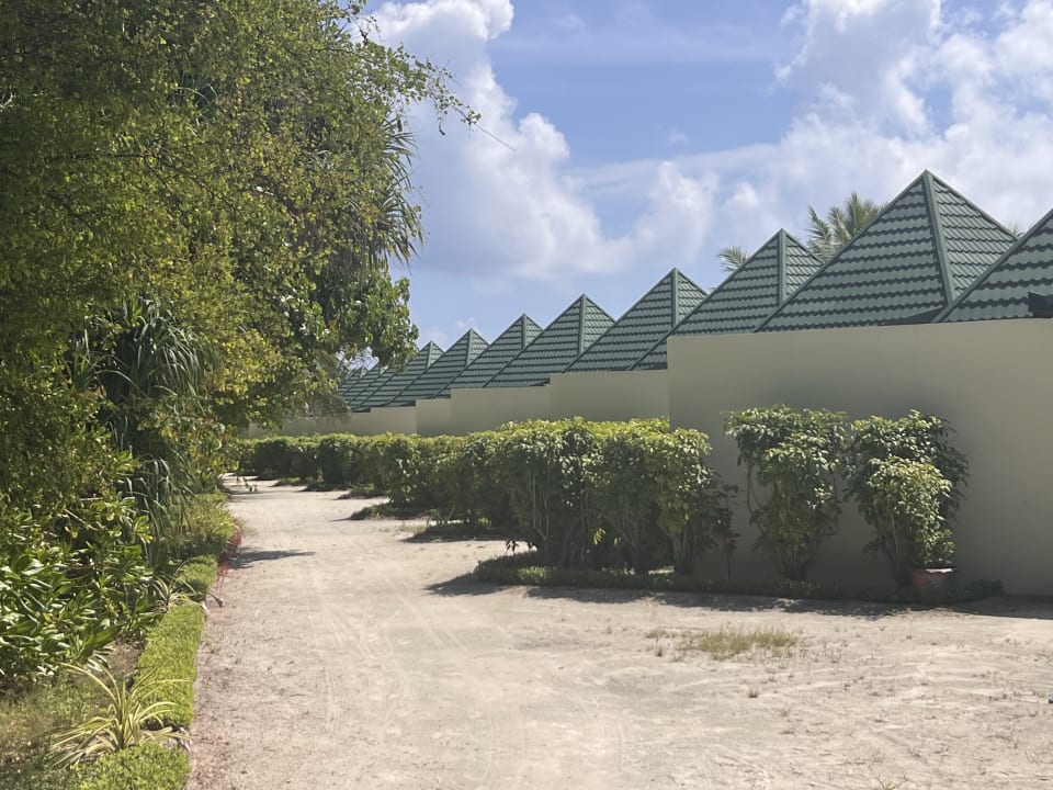 Gartenanlage Meeru Maldives Resort Island