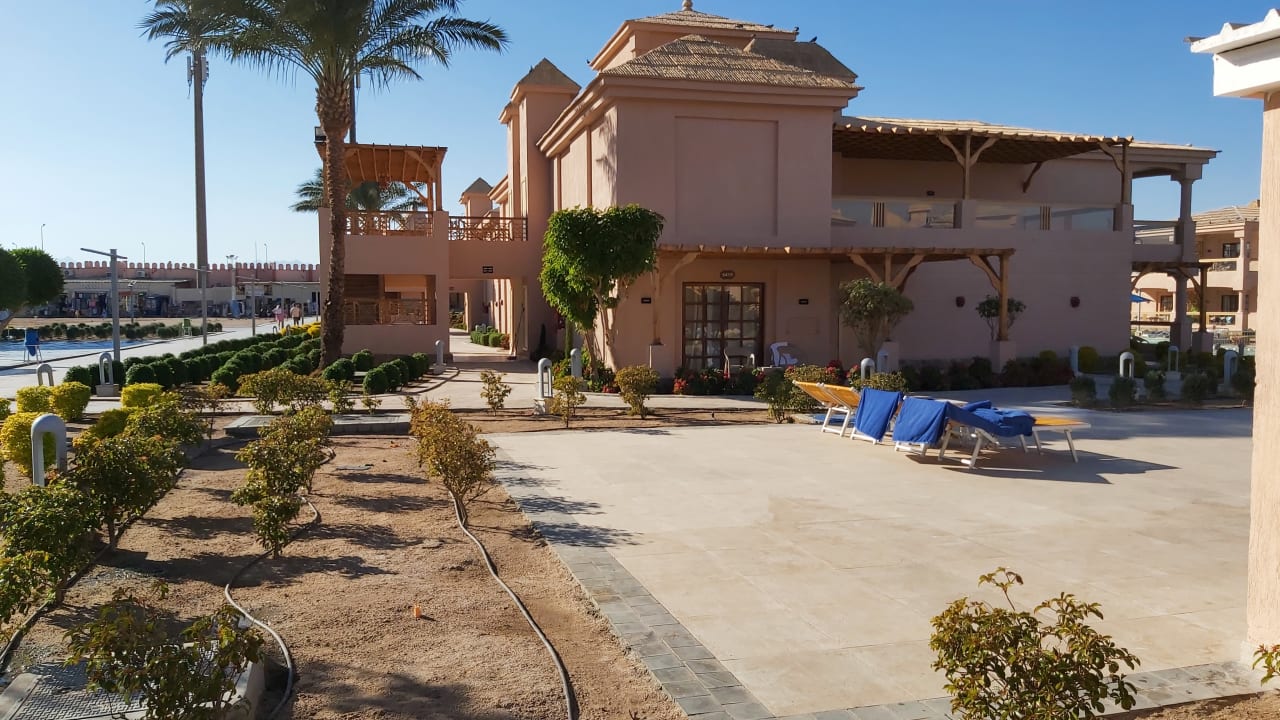 Außenansicht Pickalbatros Alf Leila Wa Leila Resort - Neverland Hurghada