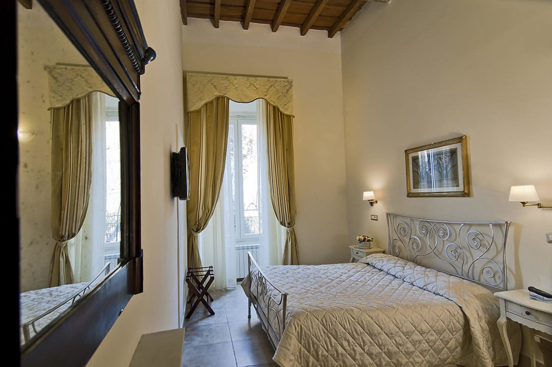 Superior Double Room Hotel Le Clarisse al Pantheon