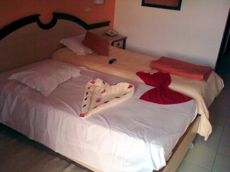 Zimmer mit Nachtkleidungskunst Iberostar Waves Mehari Djerba