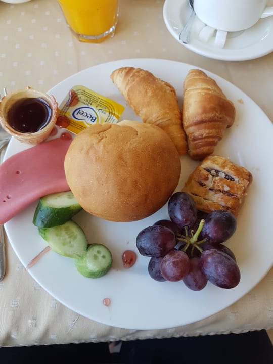 Gastro Hotel Royal Garden Beach
