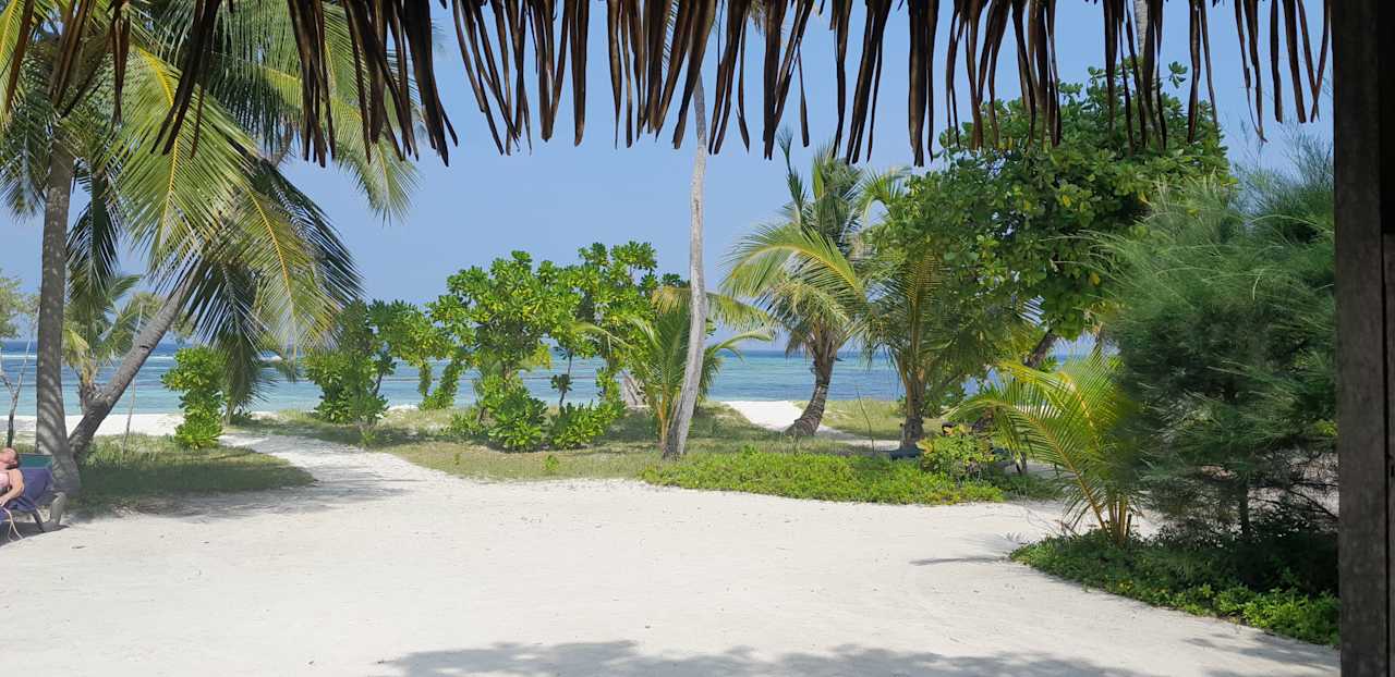 Außenansicht Kuredu Island Resort & Spa