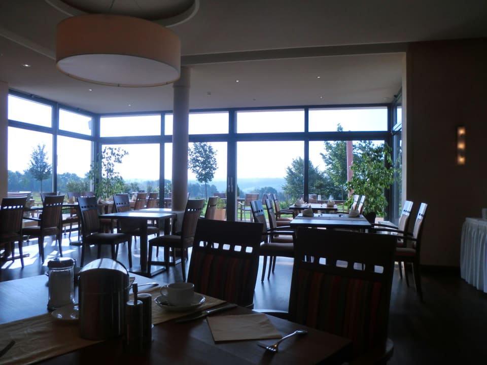 "Einfach ein Genuss hier z..." Airport Hotel Paderborn (Büren) • HolidayCheck (Nordrhein