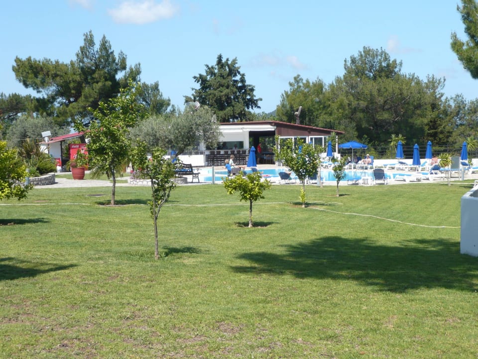 Hotelanlage+Poolbar Hotel Helena Christina