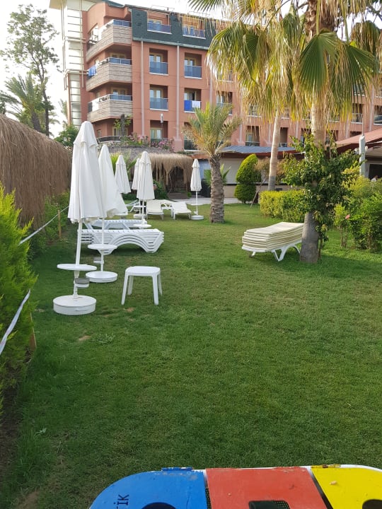 Gartenanlage Annabella Diamond Hotel & Spa