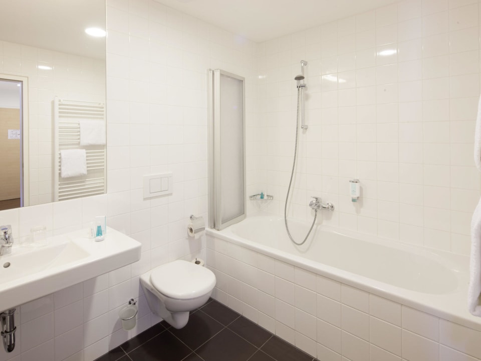 Bad Suite Four Points Flex by Sheraton Vienna Hauptbahnhof