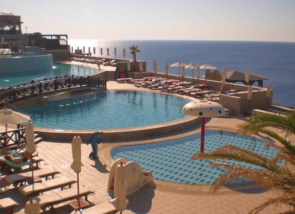 Pool 2 von 3 Hotel Kalithea Horizon Royal