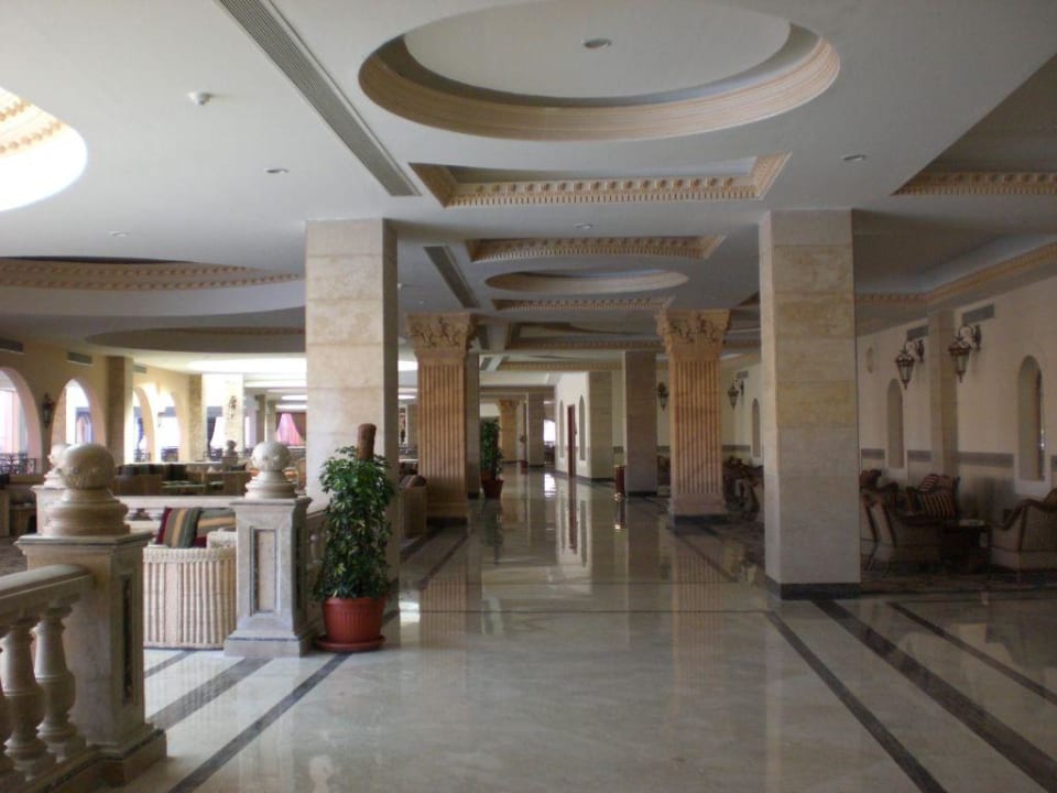 Lobbybar Titanic Beach Spa & Aqua Park
