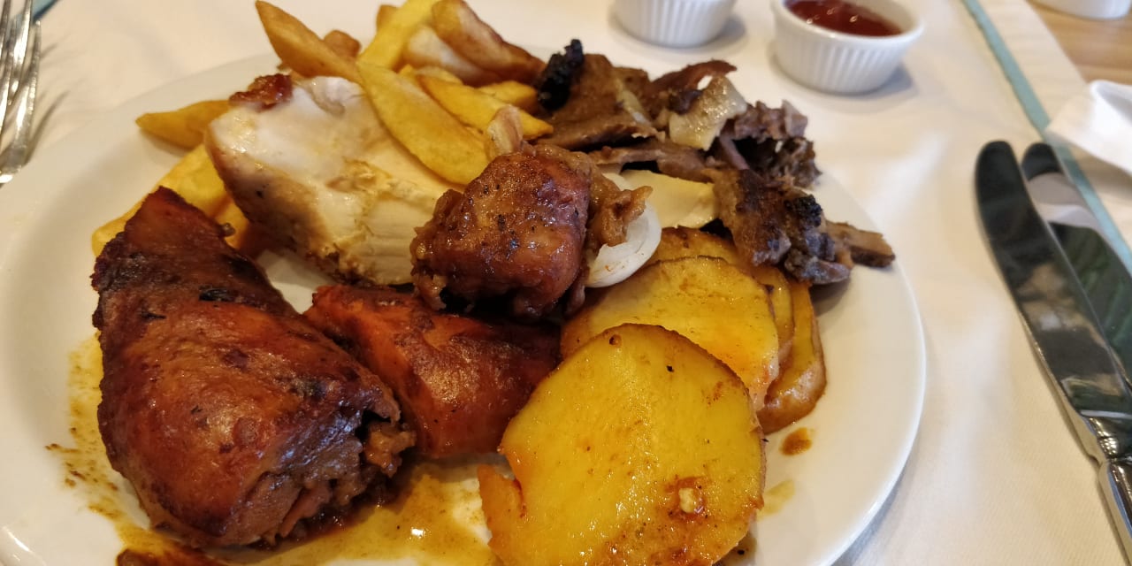 Gastro Limak Lara Deluxe Hotel & Resort