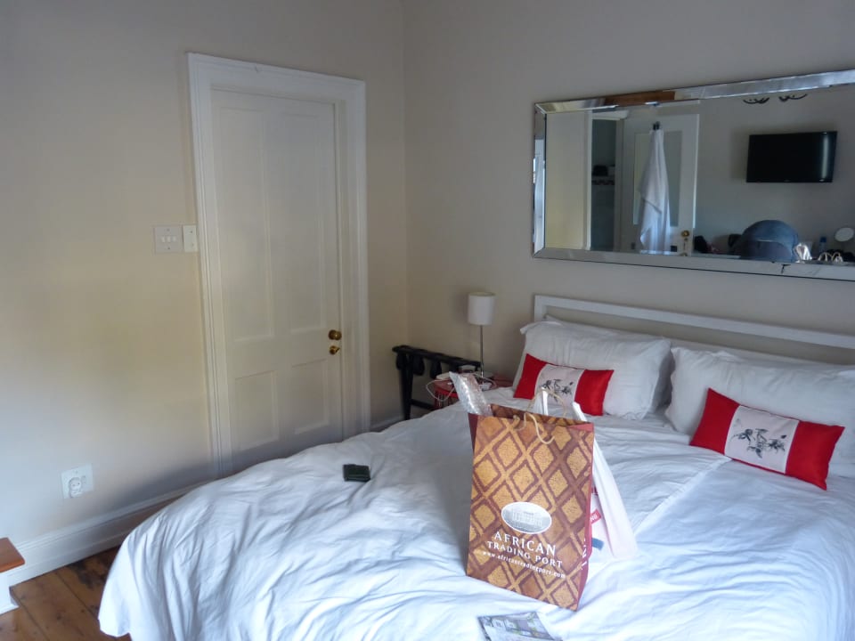 Zimmer Nine Flowers Guest House