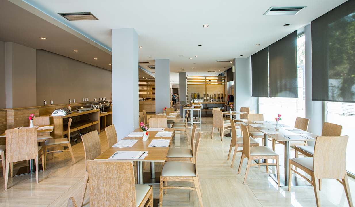 Gastro Aqua Oliva Resort - Across Hotels & Resorts